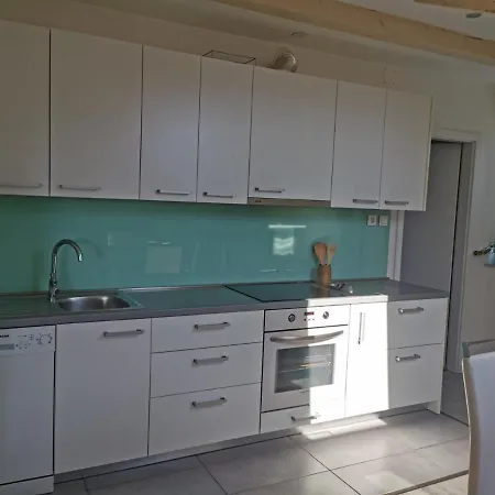 Nekic 3 Apartment
