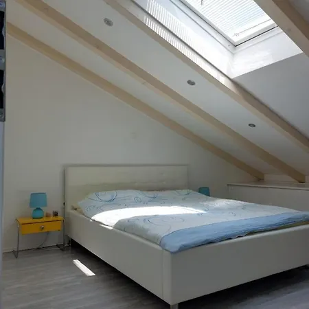 Nekic 3 Apartament