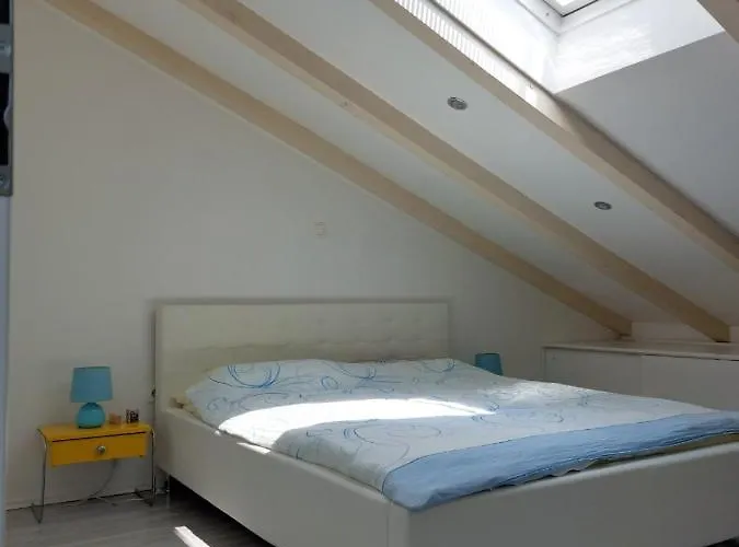 Nekic 3 Апартаменты